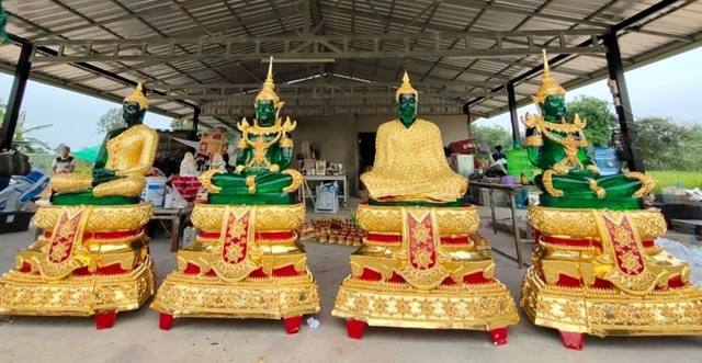 พระแก้วมรกต ปิดทอง 4 องค์ โรงหล่อพุทธบารมี